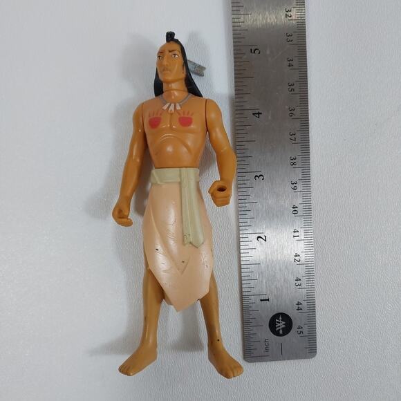 Vintage 1995 Mattel Disney Pocahontas Kocoum 5” Action Figure rare original - Picture 2 of 3